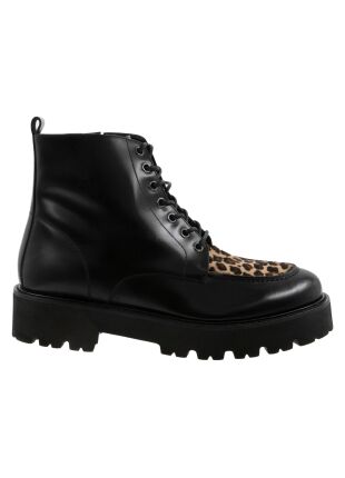 Even and odd Even and odd leopard pony 5000